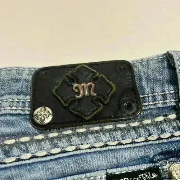 Miss Me Jeans Distressed Bootcut Boot Bedazzled Y2K Womens Size 32 JE5380B5L - Picture 15 of 16